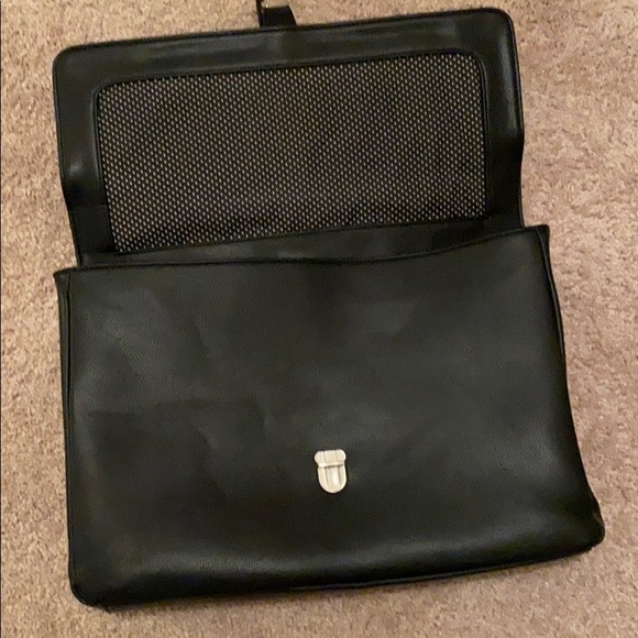 Black faux leather men brief case - Picture 4 of 6